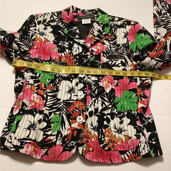 Harve Bernard by Bernard Holtzman Floral print - Picture 7 of 9